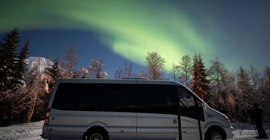 Tromsø: Northern Lights Trip with Campfire and Snacks - How the Guide Chase Works: From Tromsø Limits to Finland Openings