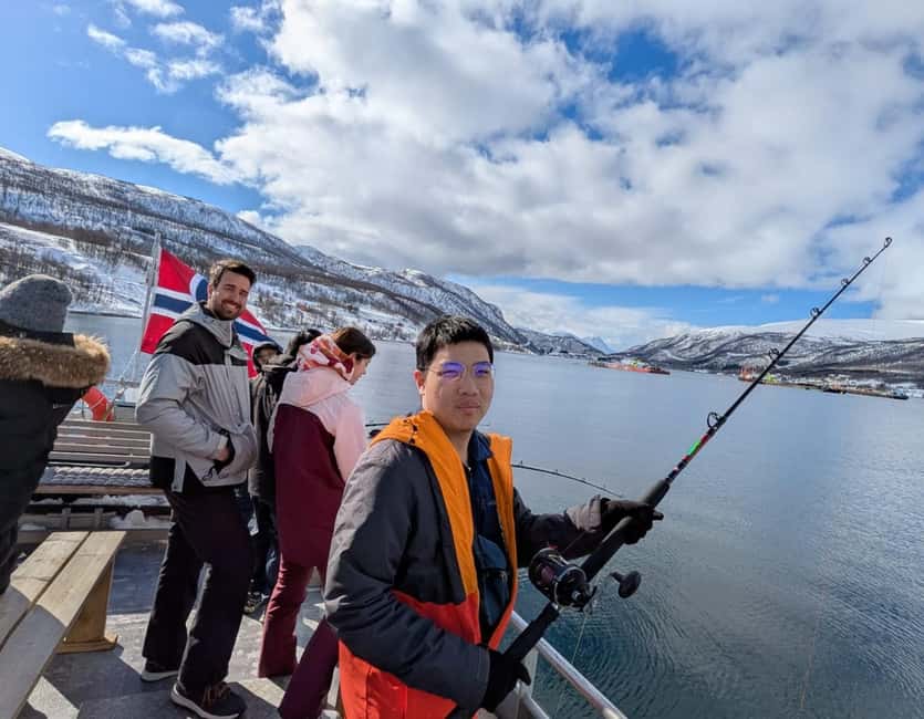 Tromsø’s Top-Rated Fjord & Fishing Cruise – All-Inclusive - Why This 5-Hour Tromsø Fjord and Fishing Cruise Feels Like Real Arctic Time