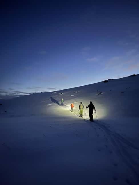Tromsø: Ski touring (ski de randonnee) - Skills Check: Red Slopes and Off-Piste Experience Are Part of the Deal
